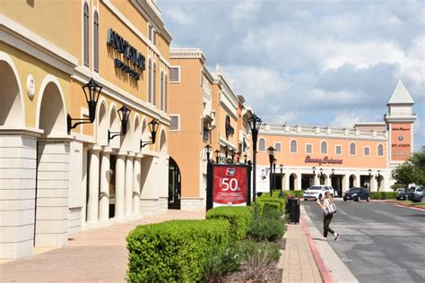 THE BEST Outlet Stores in SAN ANTONIO, TX .